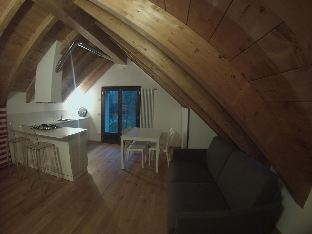 Apartmán Il Borgo Antico Cadarese Pokoj fotografie